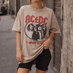 AC/DC Highway to Hell Graphic T-Shirt Mens XL Tan Beige Short Sleeve Rock Band